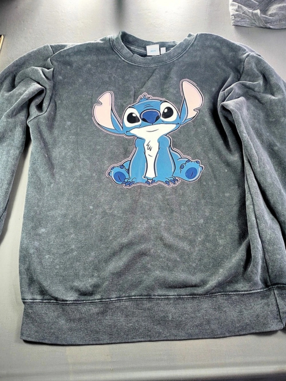 Disney Stitch Sweatshirt Gray Girls Medium (8) Like New